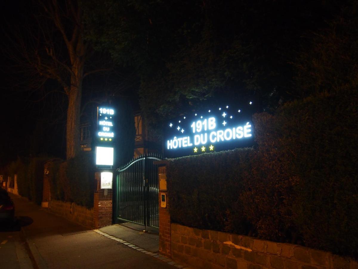 Du Croisé Hotel